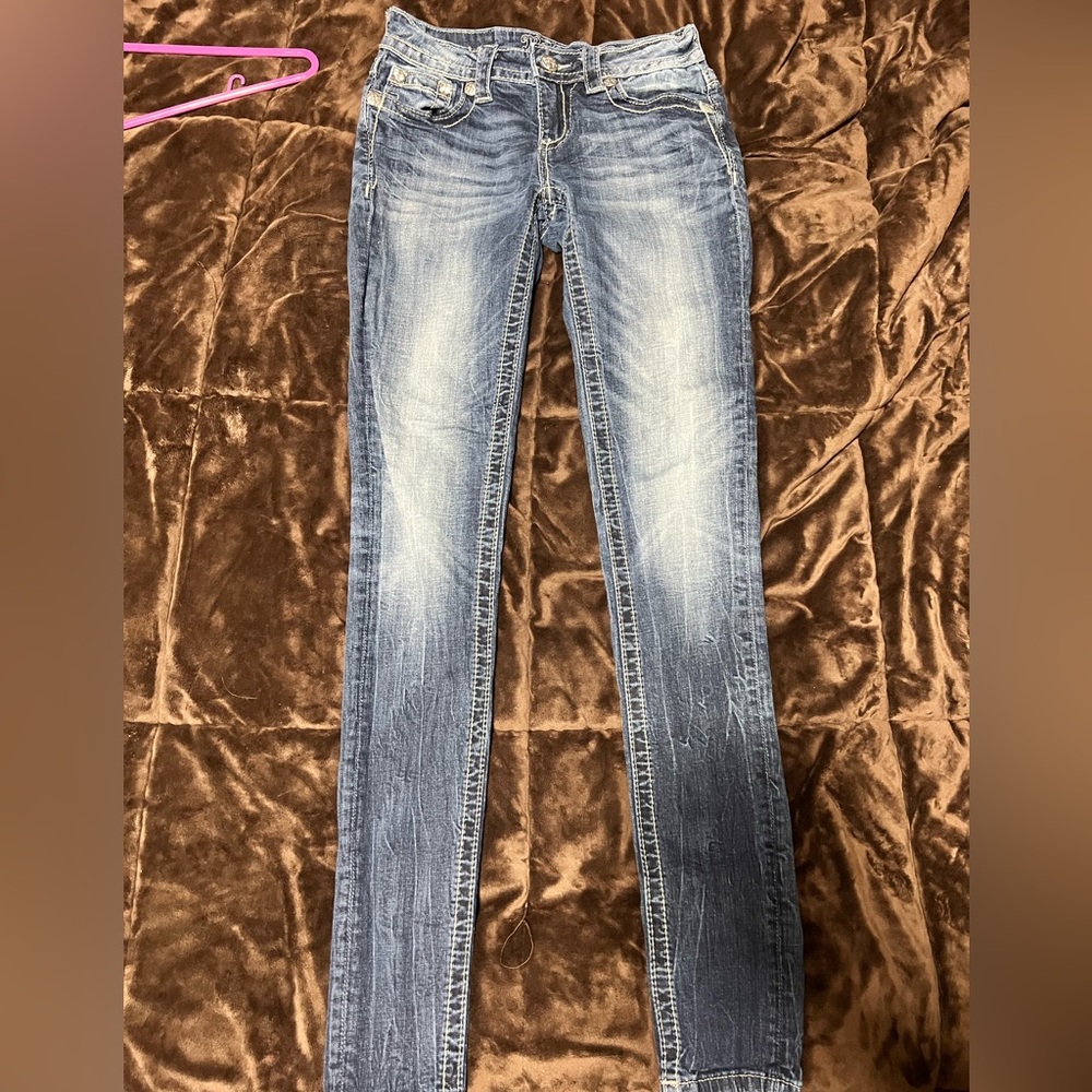 Miss Me Standard Skinny Jean Size 25 Style #ME876453L. Color: MK 220. Inseam: 33